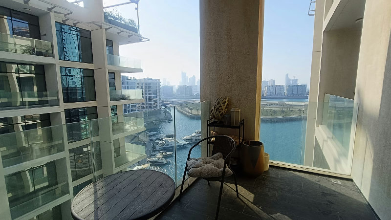 LUXURY APARTMENT -STUNNING VIEW-NEAR HIGHWAY – Slide 12