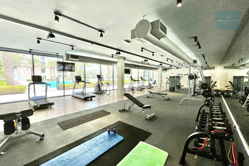 FURNISHED | NEXT TO MALL | ELEGANT | BEACH ACCESS – Slide 12