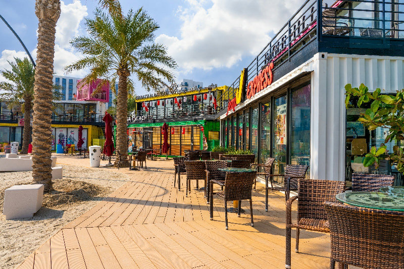 BRIGHT | MODERN | BALCONY | GYM | POOL | BEACH – Slide 6