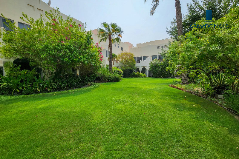 SPACIOUS 4 BEDROOM VILLA | ADLIYA | BD1000 (Exclusive) | FAMILY-FRIENDLY COMPOUND – Slide 1