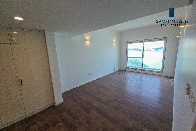 PREMIUM SEAFRONT 4-BEDROOM VILLA | DILMUNIA ISLAND | BD1300 (Exclusive) – Slide 11