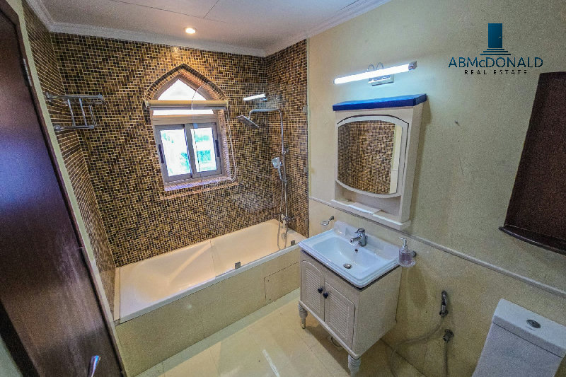 3 BEDROOM VILLA WITH POOL & CANAL ACCESS | FLOATING CITY – AMWAJ ISLANDS | BD1000 (Exclusive) – Slide 13