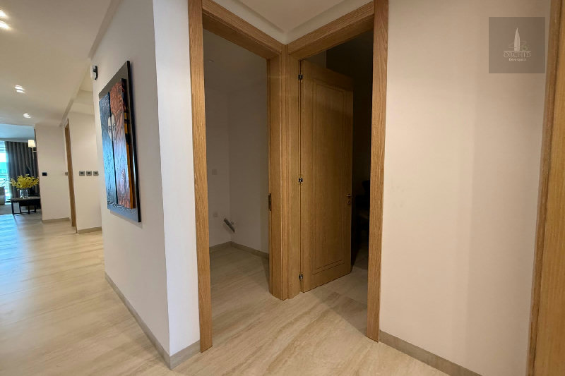 Premium Sea View 3BR + Massive Terrace in The Heart of Seef – Slide 19