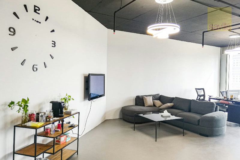 Elevate Your Business Presence In Diplomatic Area – Slide 4