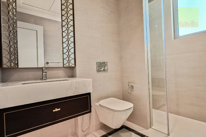 Experience the Essence of Luxury Living! – Slide 9