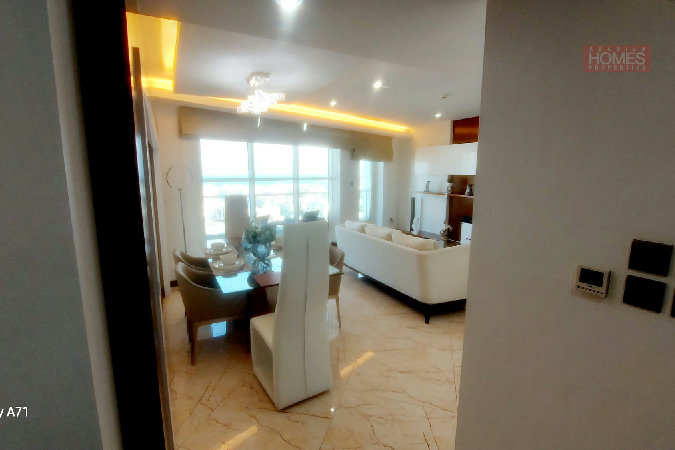 MODERN 2 BED'S WITH SEA VIEW & HOUSE KEEPING – Slide 7