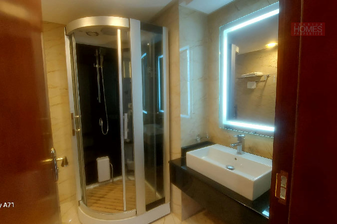 MODERN 2 BED'S WITH SEA VIEW & HOUSE KEEPING – Slide 11