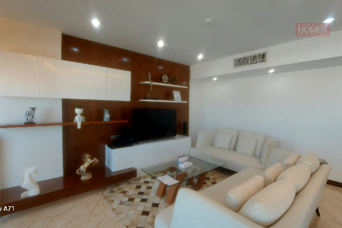 MODERN 2 BED'S WITH SEA VIEW & HOUSE KEEPING – Slide 4