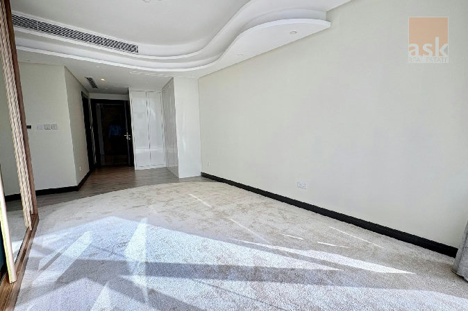 3 BR with maid room and driver room – Slide 12