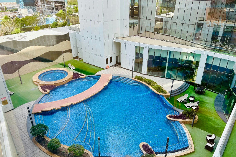 3 BR with maid room and driver room – Slide 16