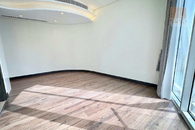 3 BR with maid room and driver room – Slide 13