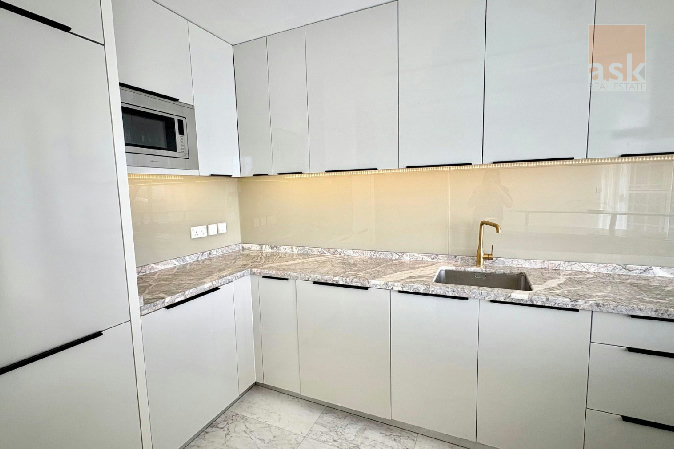 3 BR with maid room and driver room – Slide 5