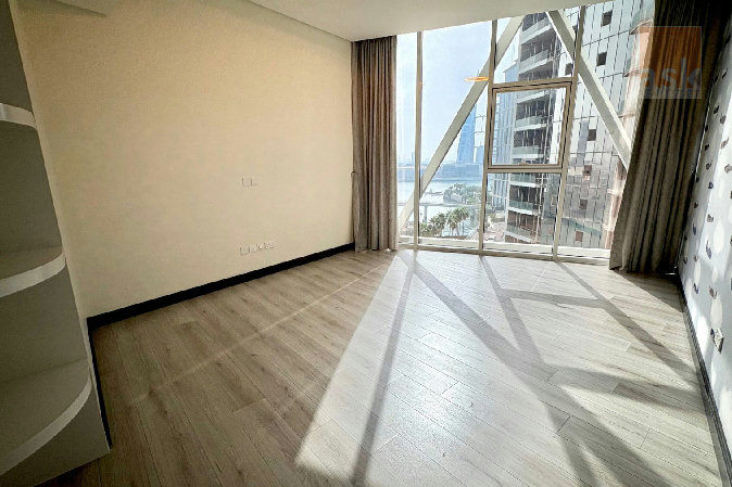 3 BR with maid room and driver room – Slide 7