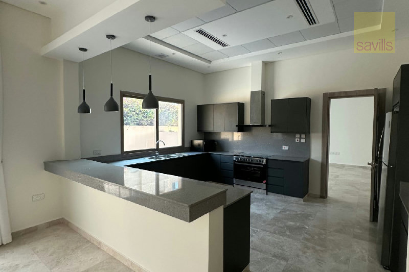 STUNNING BRAND NEW VILLA! – Slide 1