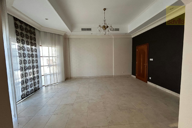 Exceptional 2 story villa with huge outdoor entertaining space – Slide 2