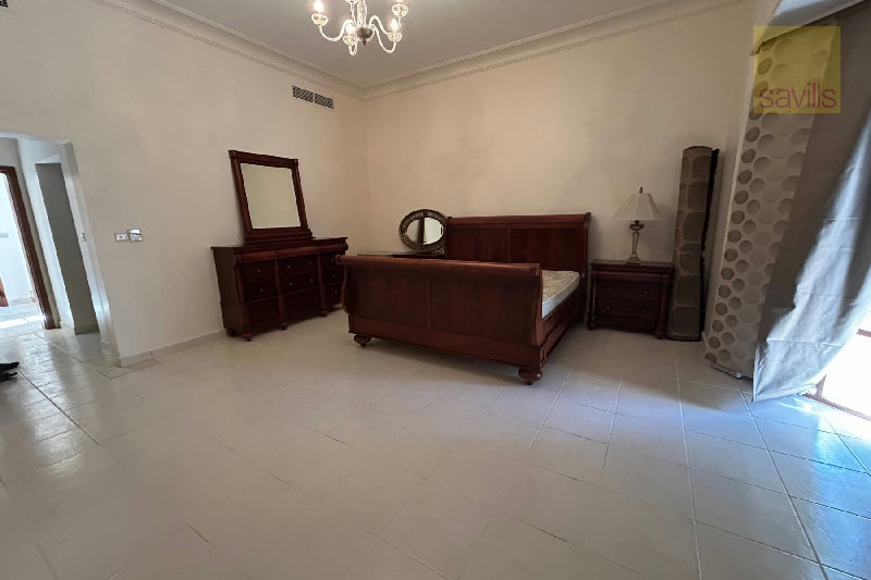 Exceptional 2 story villa with huge outdoor entertaining space – Slide 8