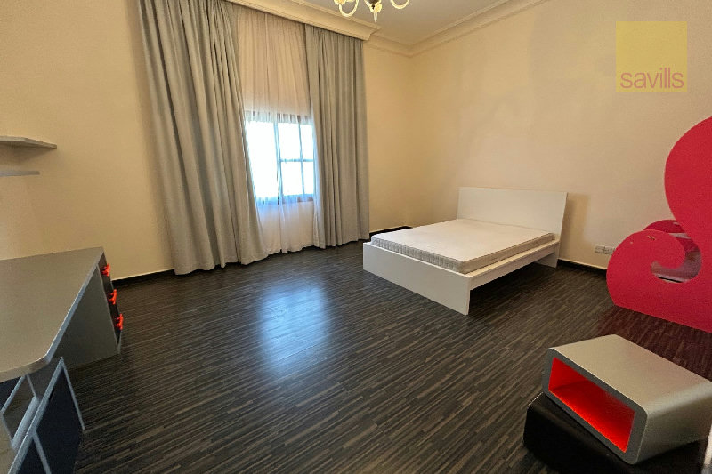 Exceptional 2 story villa with huge outdoor entertaining space – Slide 11