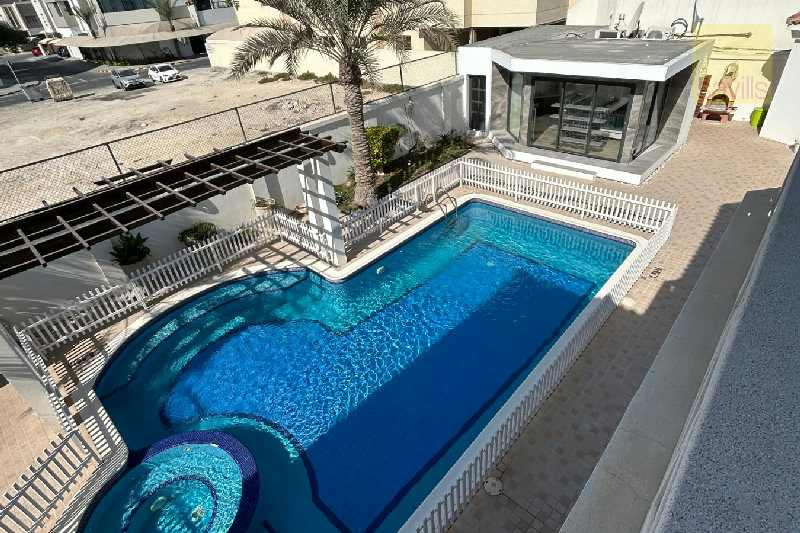 Exceptional 2 story villa with huge outdoor entertaining space – Slide 17