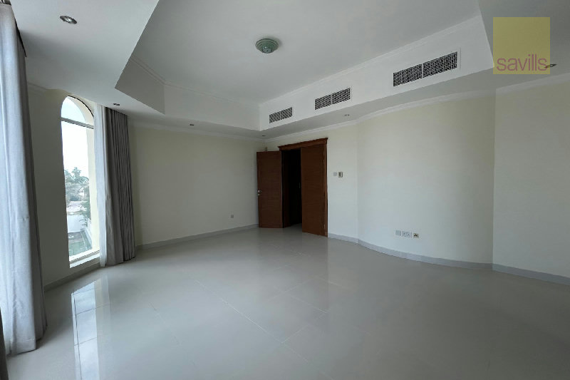 Bight & Airy Three Bed Villa on a Compound with Great Facilities – Slide 6