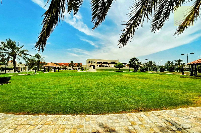 Ultra Modern Luxury Town House – Slide 8