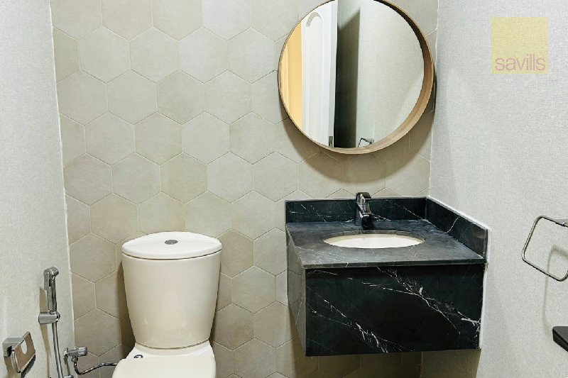 Absolutely Stunning Fully Renovated Villa Close to St Christopher's School – Slide 12