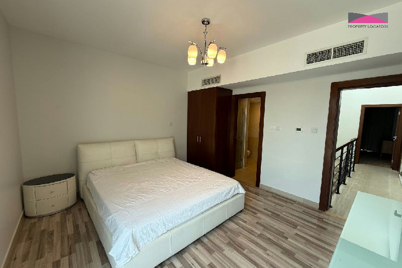 EXCEPTIONAL PRIME BEACHFRONT LOCATION WITH PRIVATE POOL – Slide 9