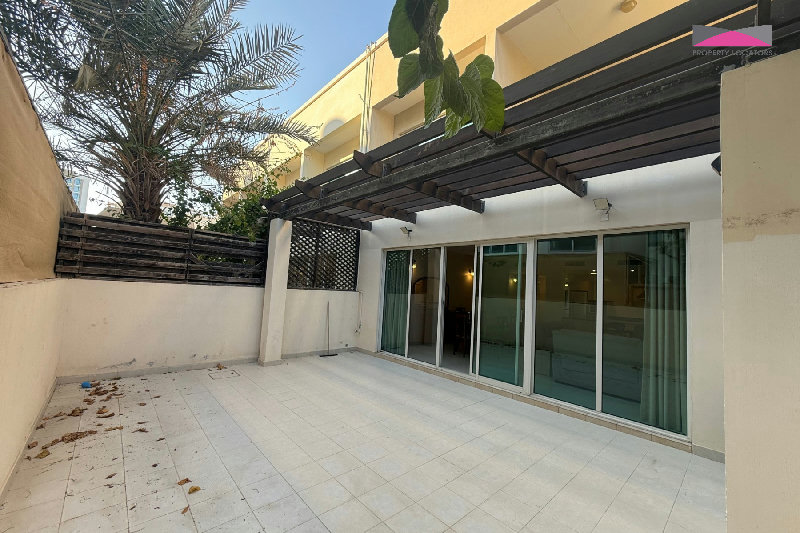 FAMILY HOME PERFECTLY SITUATED IN HEART OF AMWAJ – Slide 2