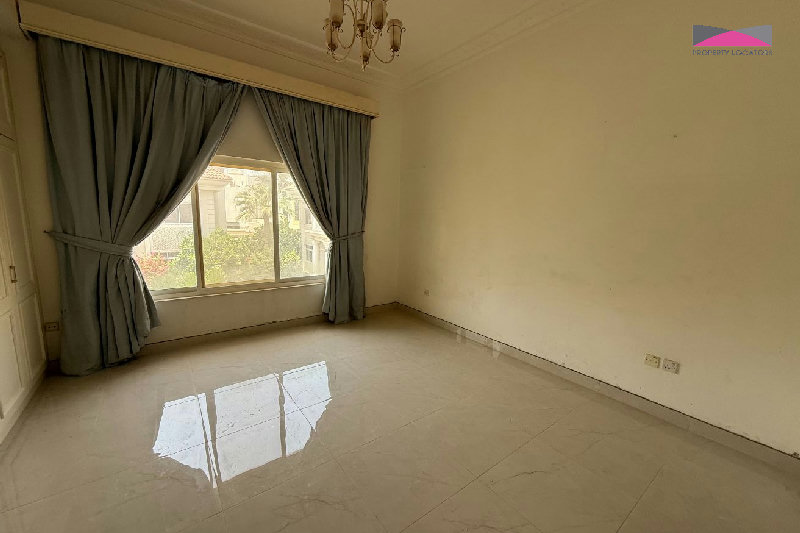 LUXURIOUS COMFORT | CONVENIENCE | EASY COMMUTING β Slide 11