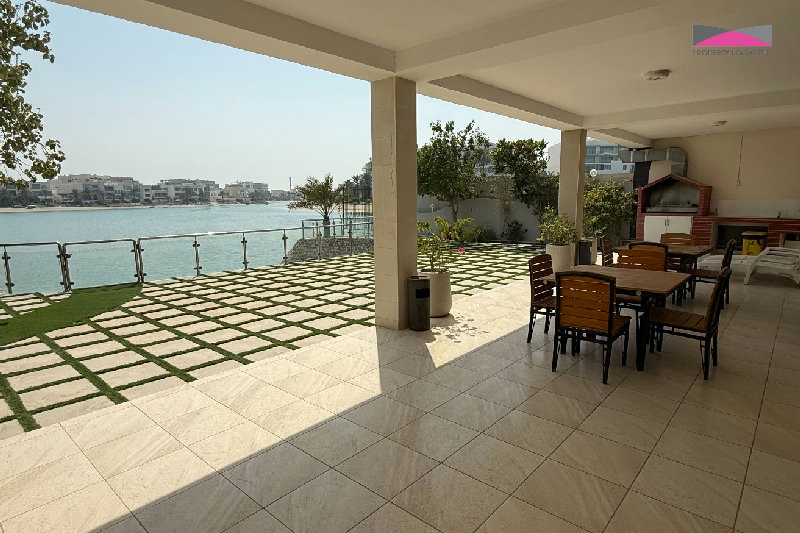 SANDY BEACH | COMMON POOL | MOVE-IN READY | MUST SEE β Slide 16