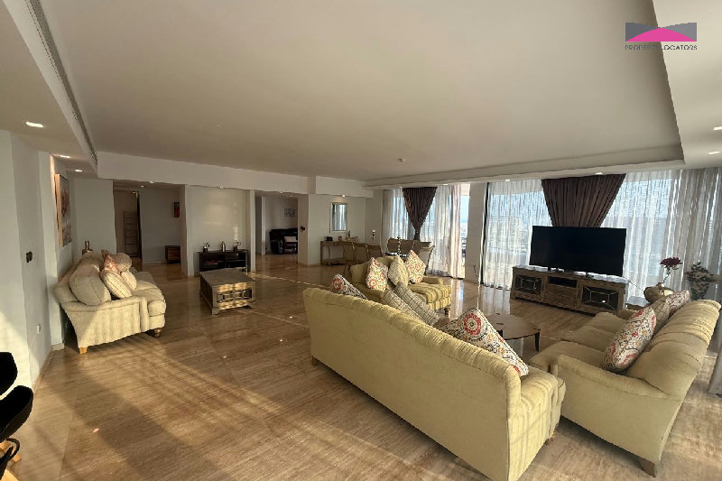 PERFECT RESIDENCE FEATURING SEA VIEW, PRIVATE POOL & BALCONY – Slide 2