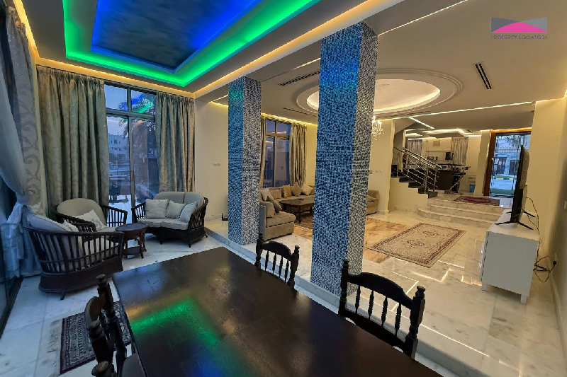 LUXURIOUS COMFORT CONVENIENCE & EASY COMMUTING – Slide 3