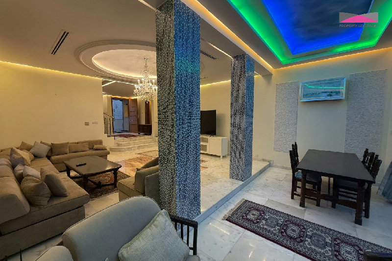 LUXURIOUS COMFORT CONVENIENCE & EASY COMMUTING – Slide 6