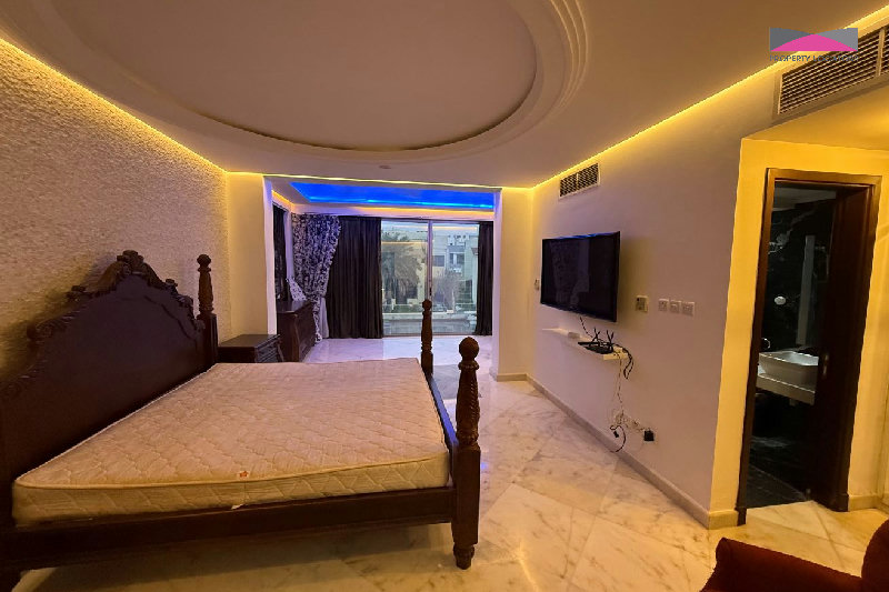 LUXURIOUS COMFORT CONVENIENCE & EASY COMMUTING – Slide 12