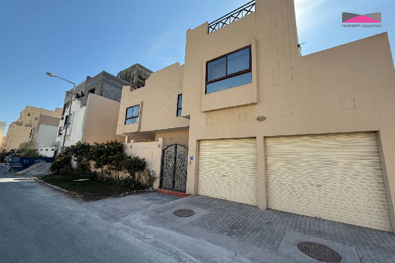 SPACIOUS VILLA FULLY FURNISHED WITH POOL - Main view