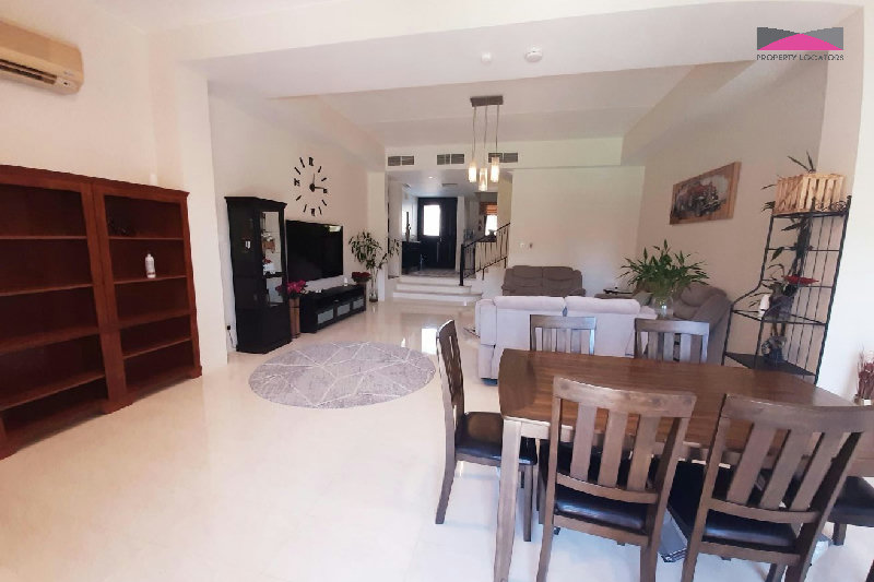 FLOATING CITY | PRIVATE BOAT MOORING | RENTAL INCOME β Slide 3