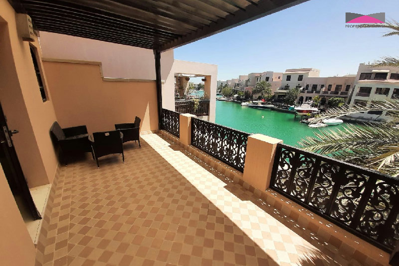 FLOATING CITY | PRIVATE BOAT MOORING | RENTAL INCOME β Slide 10