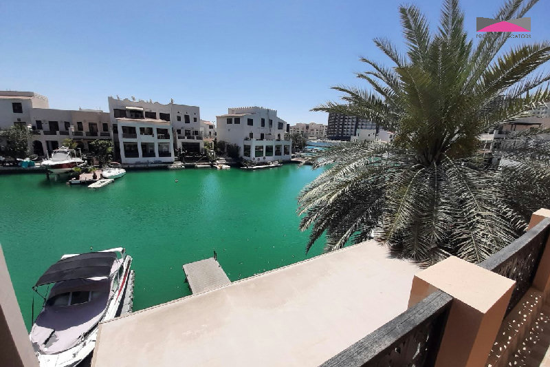 FLOATING CITY | PRIVATE BOAT MOORING | RENTAL INCOME β Slide 11