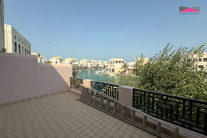 WATERFRONT | BOAT MOORING | 2.5 DEEP CANAL | MOVE-IN READY β Slide 11