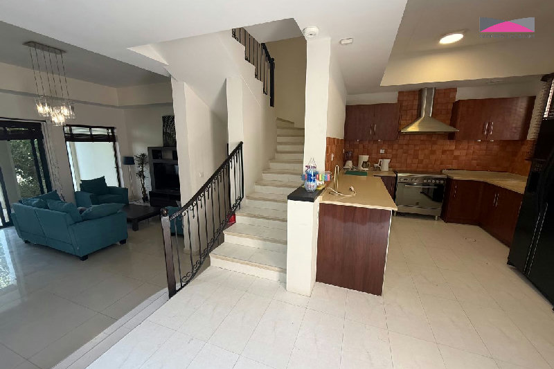 WATERFRONT | BOAT MOORING | 2.5 DEEP CANAL | MOVE-IN READY β Slide 5