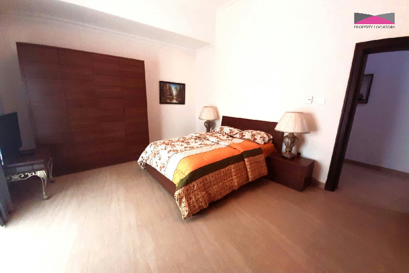 ENJOY VIBRANT LIFESTYLE | LAVISH | SPACIOUS β Slide 8