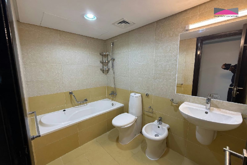 BEACHFRONT LIVING | PRIME LOCATION | BALCONIES – Slide 13