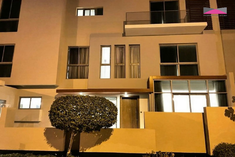 SPACIOUS BEACHFRONT VILLA | PRIME LOCATION | GREAT FACILITIES – Slide 9