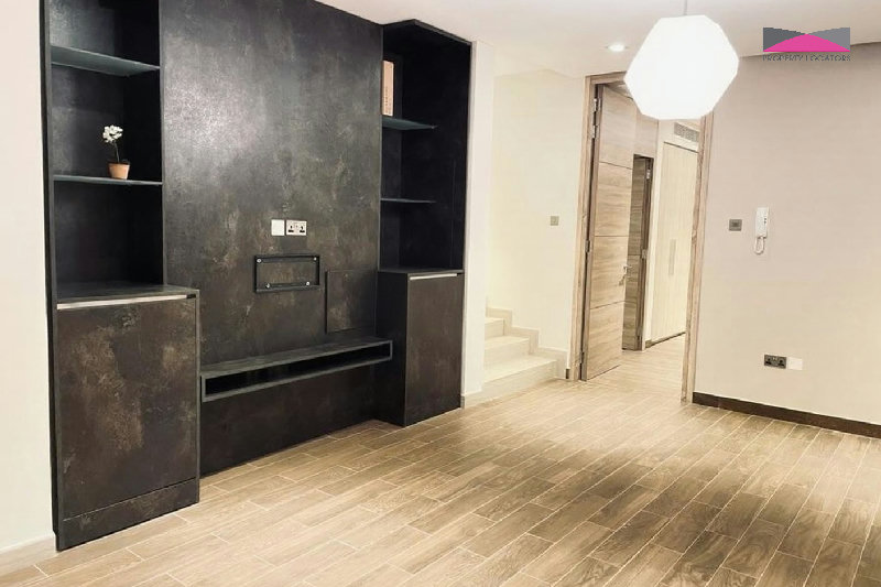 SPACIOUS BEACHFRONT VILLA | PRIME LOCATION | GREAT FACILITIES – Slide 6