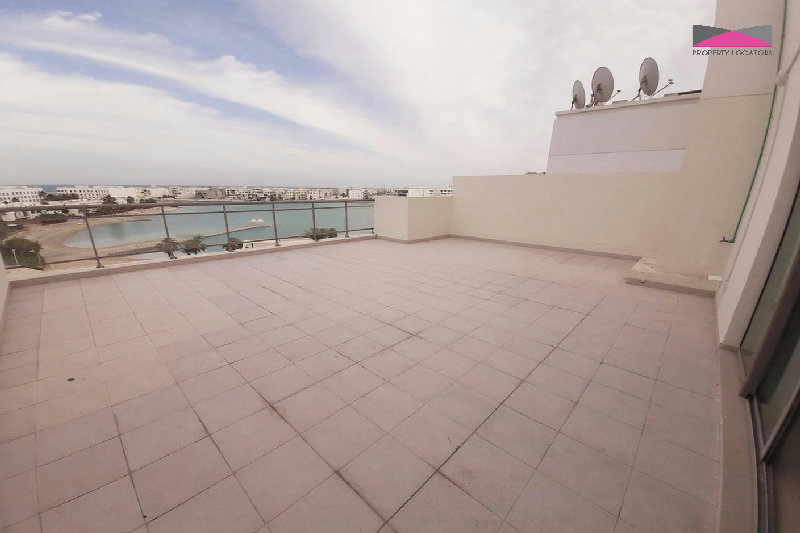 ELEGANT SEA VIEW DUPLEX | LARGE TERRACE | GREAT FACILITIES – Slide 6