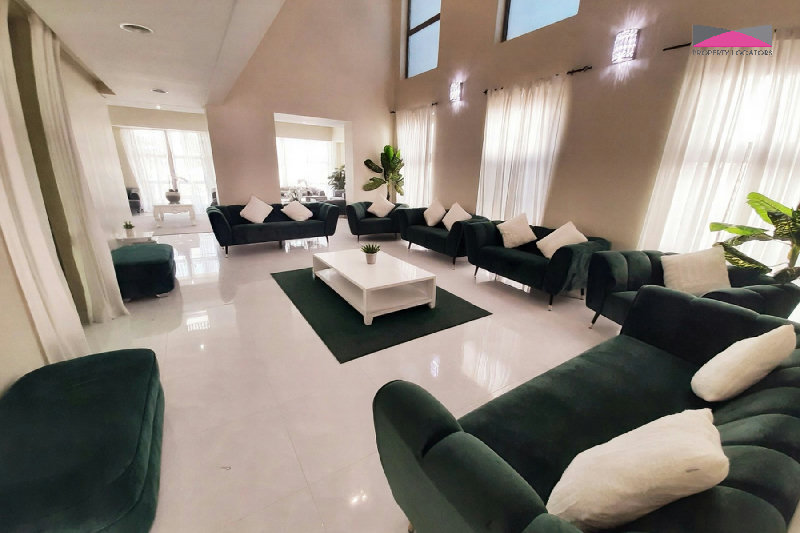 LUXURY BEACHFRONT VILLA | PRIVATE POOL & GARDEN | DIRECT BEACH ACCESS – Slide 5