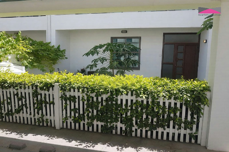 PRESTIGOUS BEACHFRONT PROPERTY | PRIVATE GARDEN | DIRECT BEACH ACCESS – Slide 10