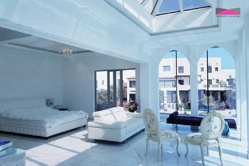 PANORAMIC WATER VIEW | INDOOR MASTER POOL | BOAT MOORING – Slide 6