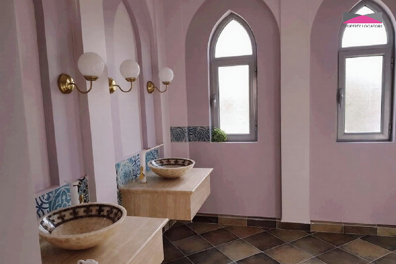 PANORAMIC WATER VIEW | INDOOR MASTER POOL | BOAT MOORING – Slide 9