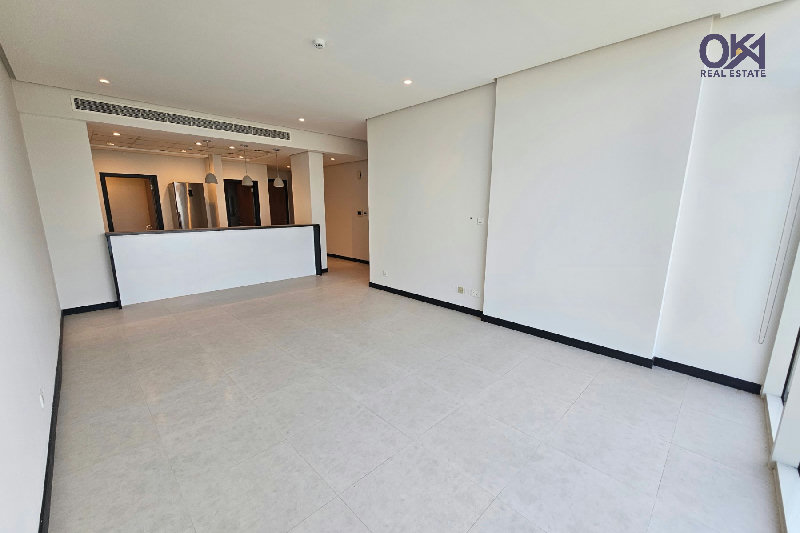 HIGH FLOOR * RESORT AND SEA VIEW * SEMI FURNISHED – Slide 4