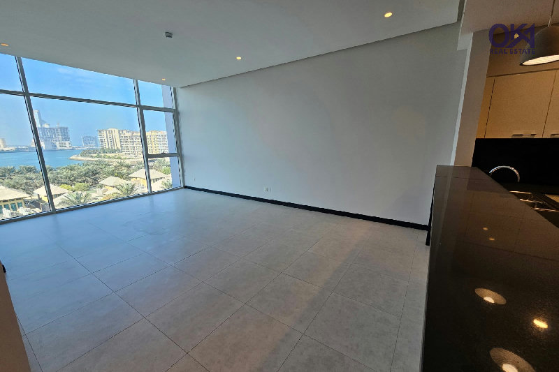 HIGH FLOOR * RESORT AND SEA VIEW * SEMI FURNISHED – Slide 3